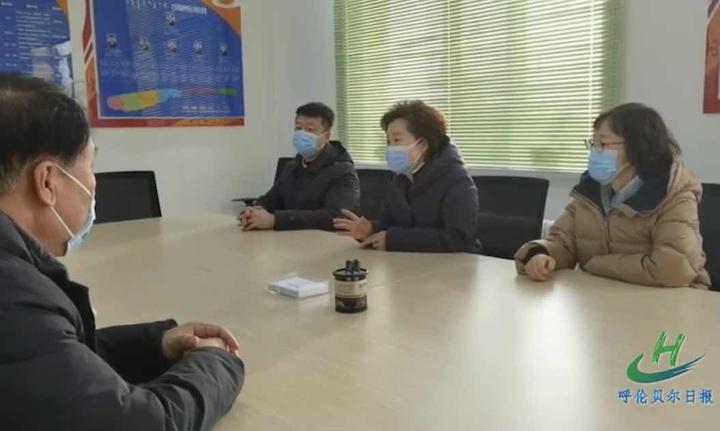 姜宏赴新右旗慰问老党员、困难群众等并调研疫情防控和牧区现代化建设工作
