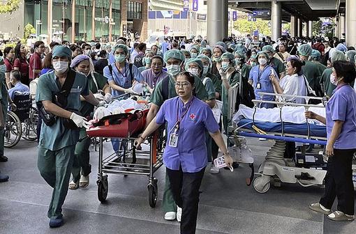 地震引发的泰国曼谷高楼倒塌已致8人死亡